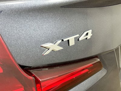 Cadillac XT4 FWD Luxury 2023