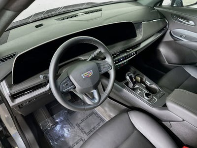 Cadillac XT4 Premium Luxury con tracción delantera, 2025