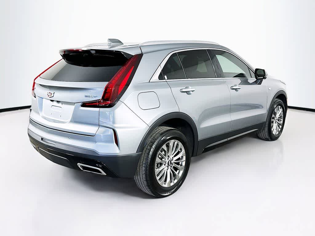 Cadillac XT4 Premium Luxury con tracción delantera, 2025