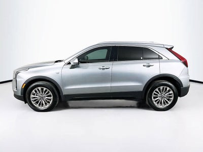 Cadillac XT4 Premium Luxury con tracción delantera, 2025
