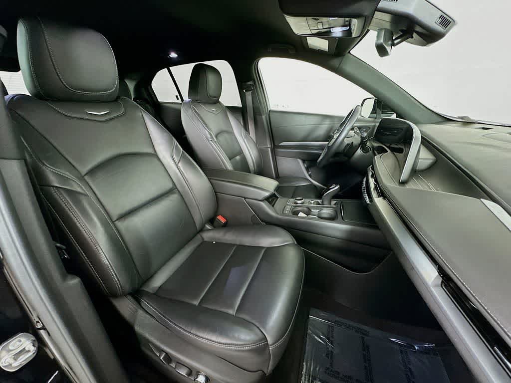 Cadillac XT4 FWD Premium Luxury 2024