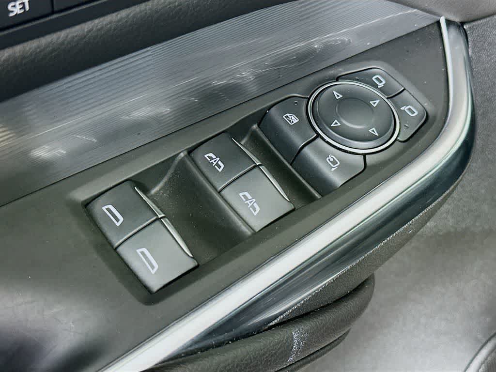 Cadillac XT4 FWD Premium Luxury 2024