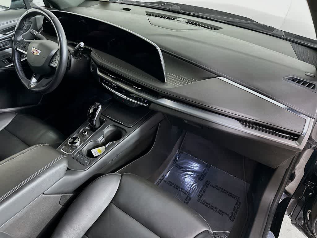 Cadillac XT4 FWD Premium Luxury 2024