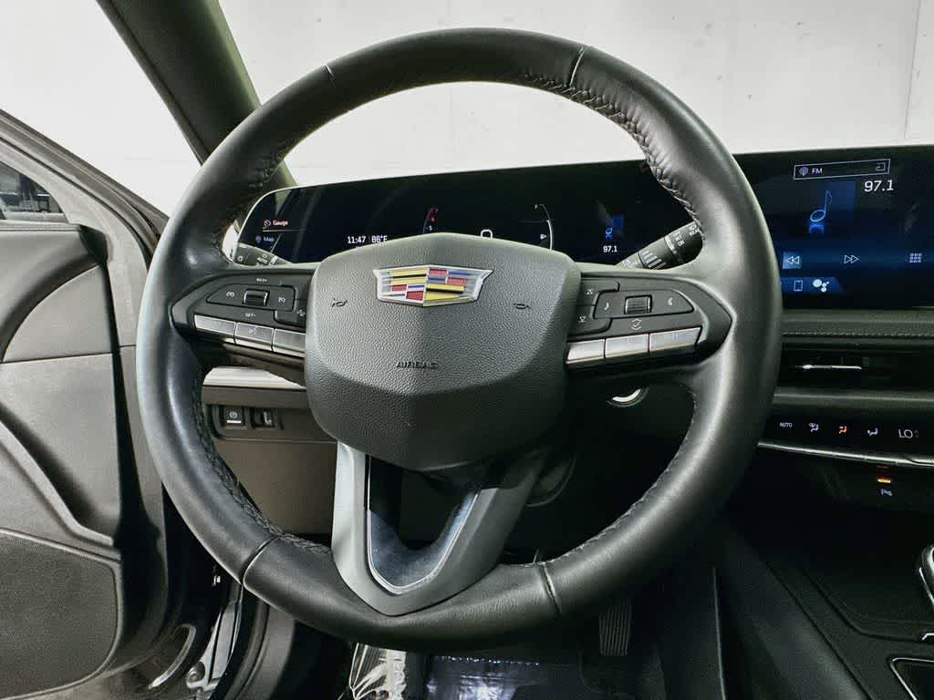 Cadillac XT4 Premium Luxury con tracción delantera, 2025