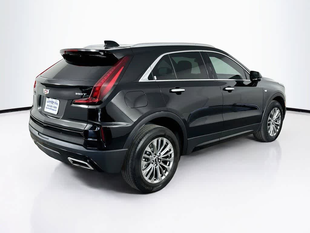 Cadillac XT4 Premium Luxury con tracción delantera, 2025