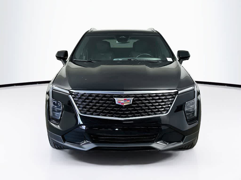 Cadillac XT4 Premium Luxury con tracción delantera, 2025