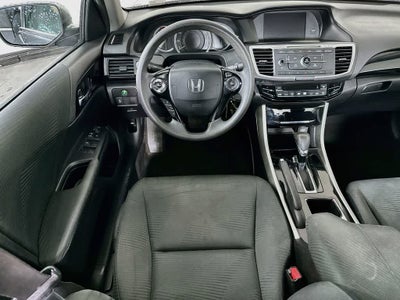 Honda Accord Sedán LX 2017