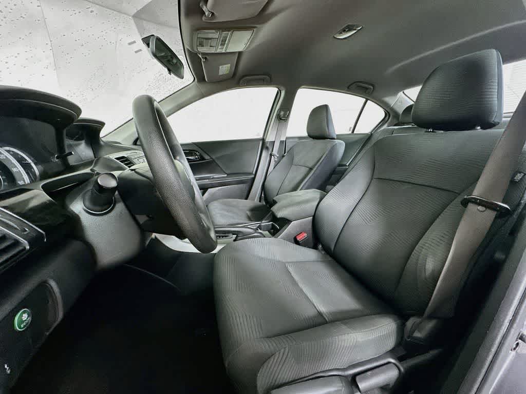 Honda Accord Sedán LX 2017