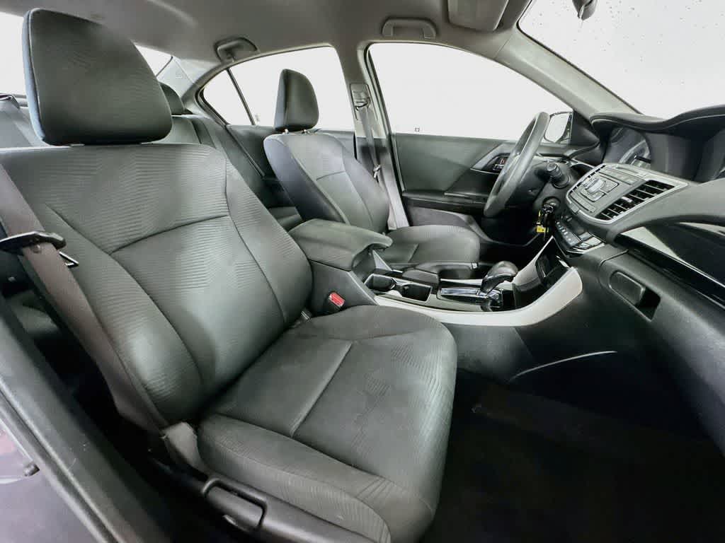 Honda Accord Sedán LX 2017