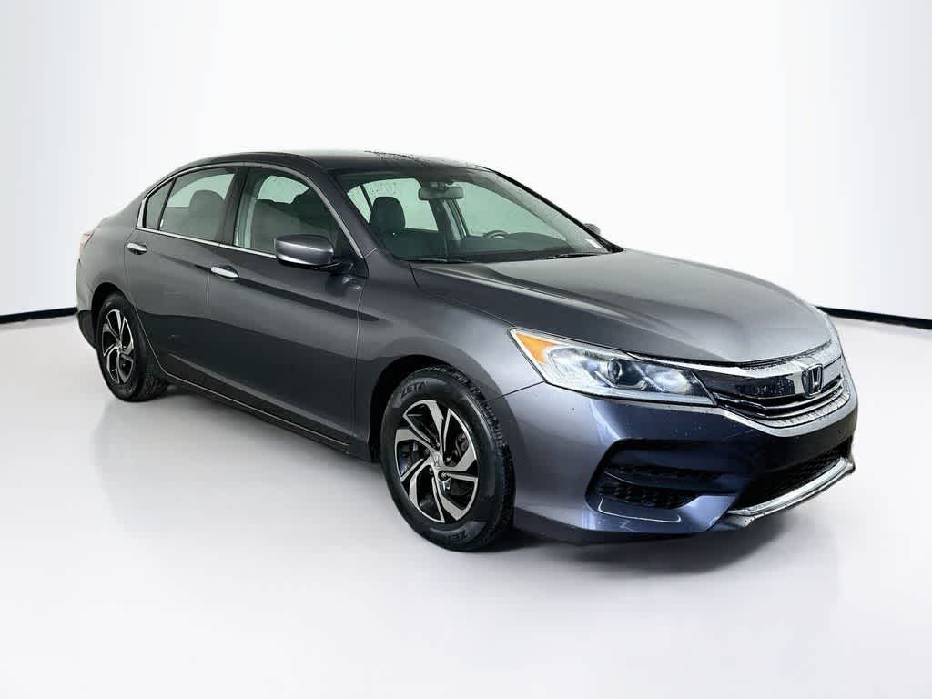 Honda Accord Sedán LX 2017