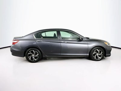 Honda Accord Sedán LX 2017