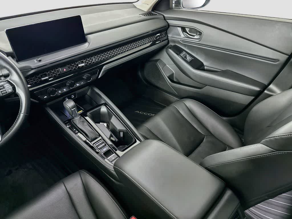 Honda Accord Hybrid Touring 2024