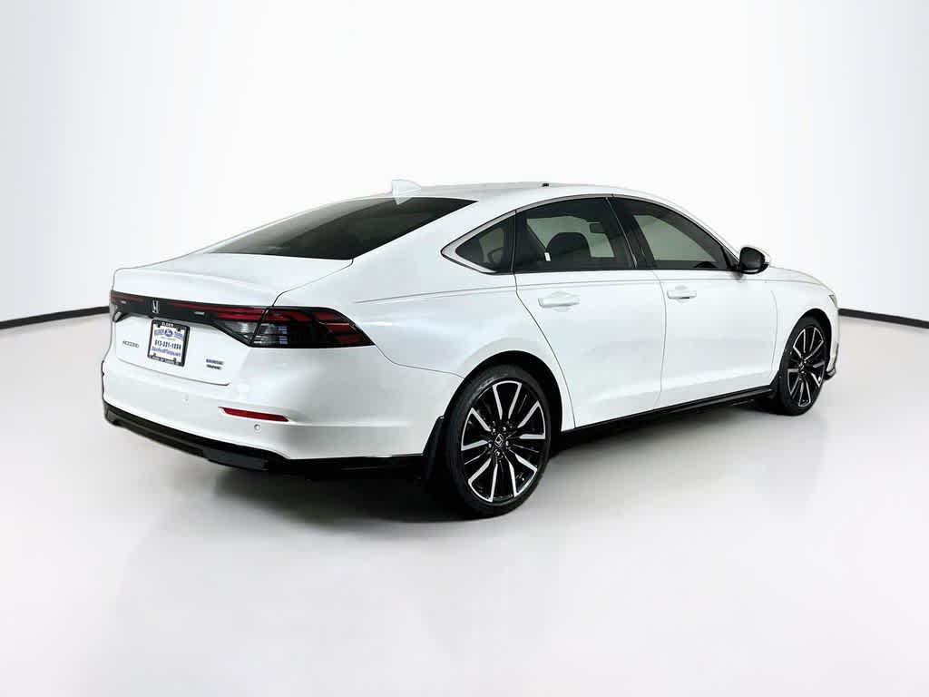 Honda Accord Hybrid Touring 2024
