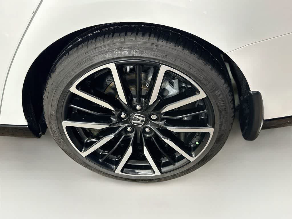 Honda Accord Hybrid Touring 2024