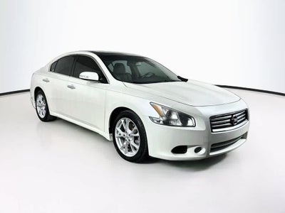 Nissan Maxima 3.5 SV de 2014 con paquete Premium