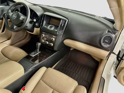 Nissan Maxima 3.5 SV de 2014 con paquete Premium