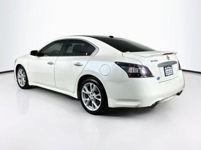 Nissan Maxima 3.5 SV de 2014 con paquete Premium