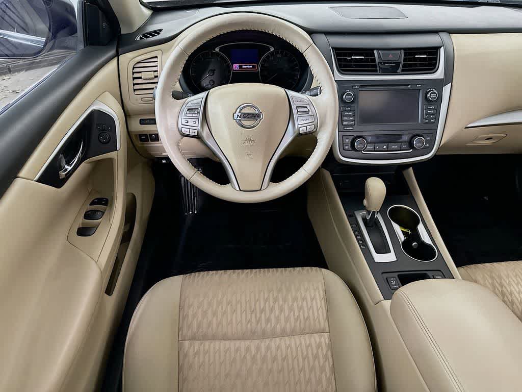 Nissan Altima 2.5 SV 2017