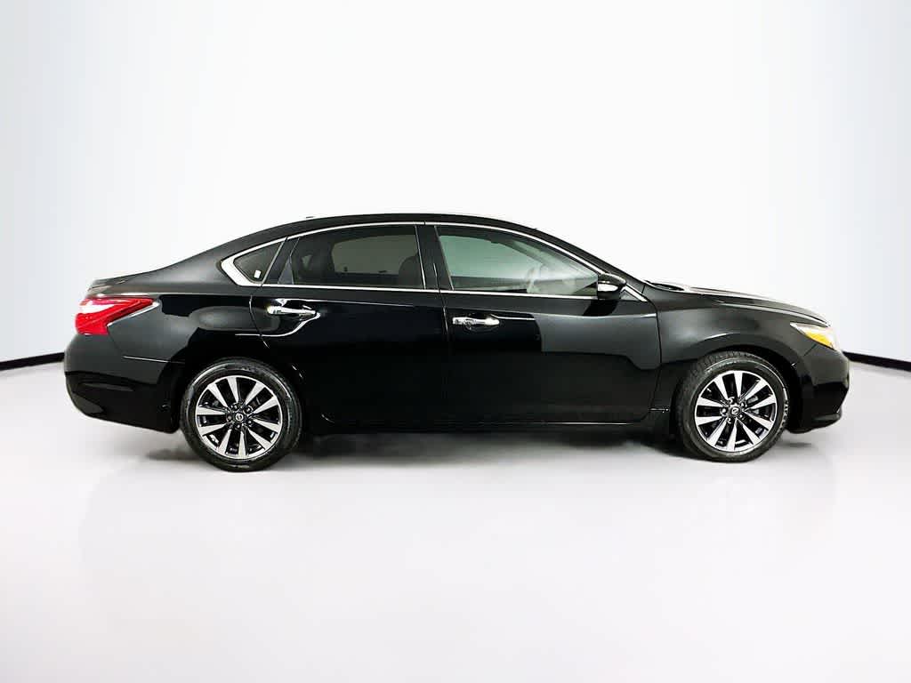 Nissan Altima 2.5 SV 2017