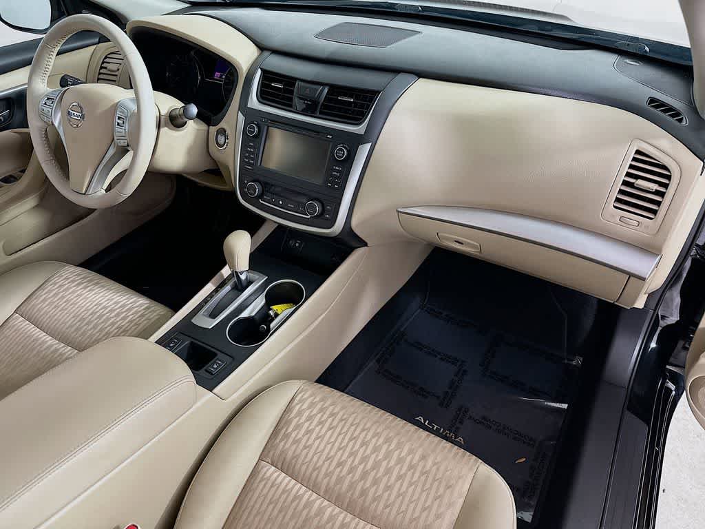 Nissan Altima 2.5 SV 2017