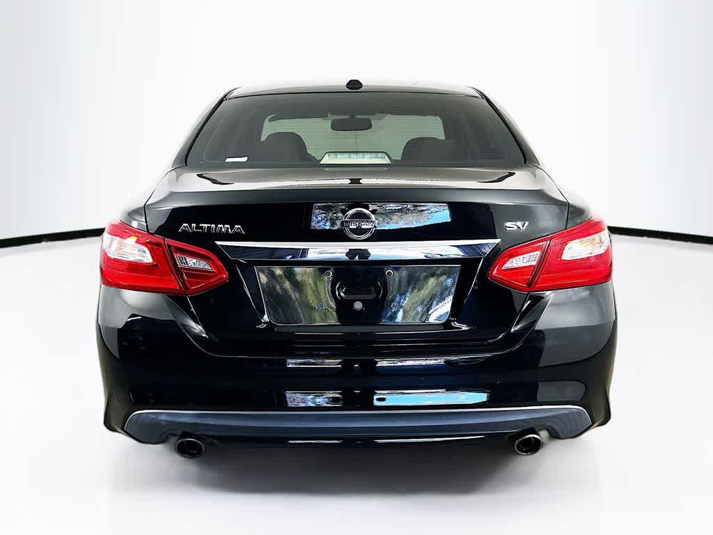 Nissan Altima 2.5 SV 2017