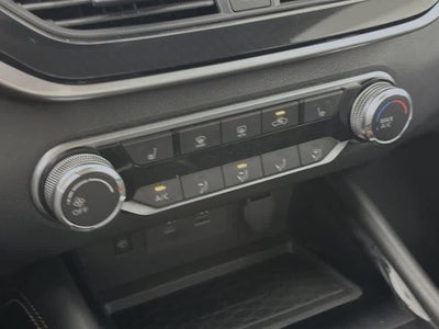 Nissan Altima 2.5 SR 2023