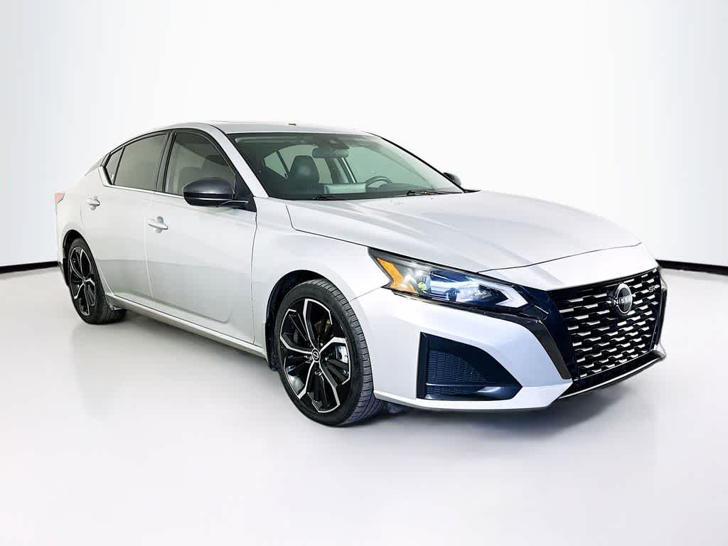 Nissan Altima 2.5 SR 2023
