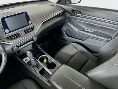 Nissan Altima 2.5 SV 2024