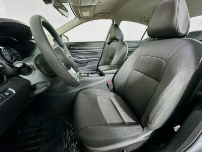 Nissan Altima 2.5 SV 2024