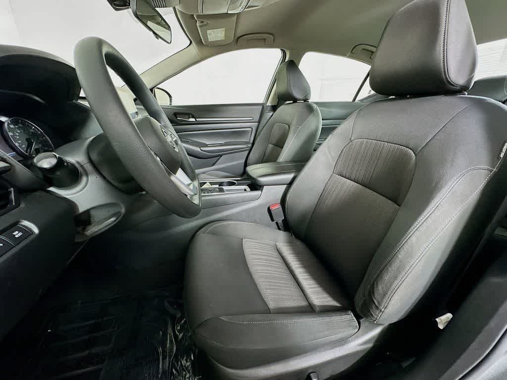 Nissan Altima 2.5 SV 2024