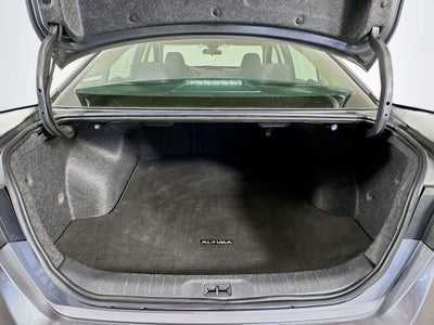 Nissan Altima 2.5 SV 2024