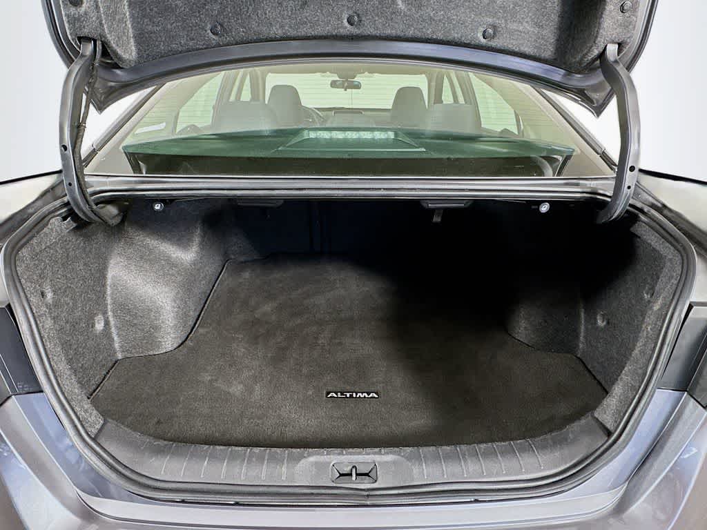 Nissan Altima 2.5 SV 2024