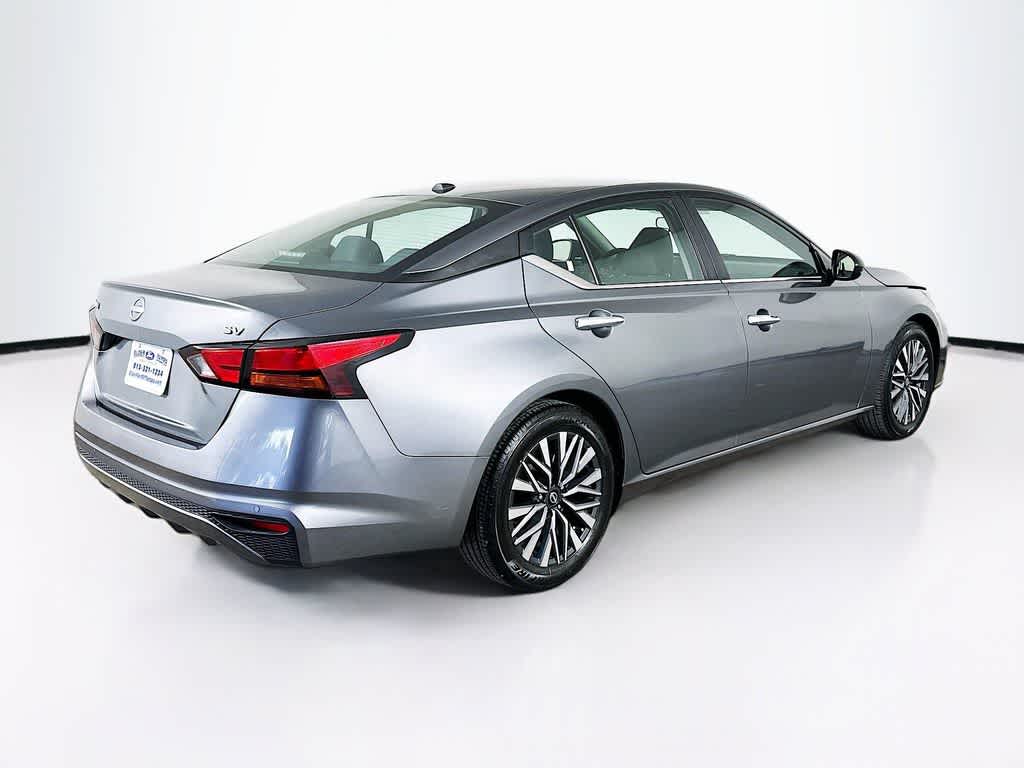 Nissan Altima 2.5 SV 2024