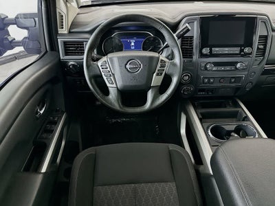 Nissan Titan SV 2024