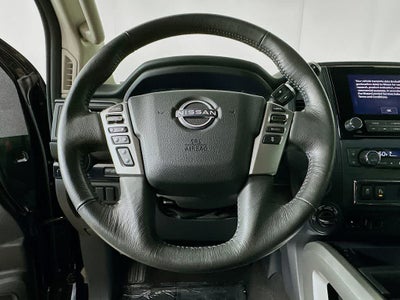 Nissan Titan SV 2024