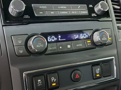 Nissan Titan SV 2024