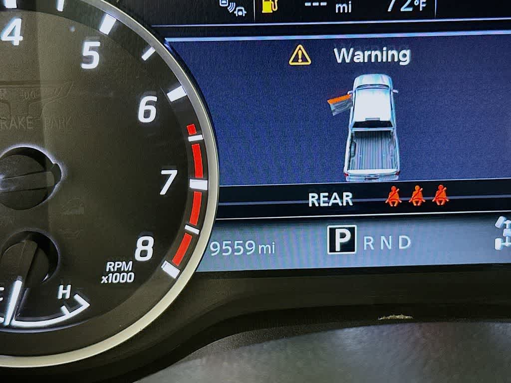 Nissan Titan SV 2024