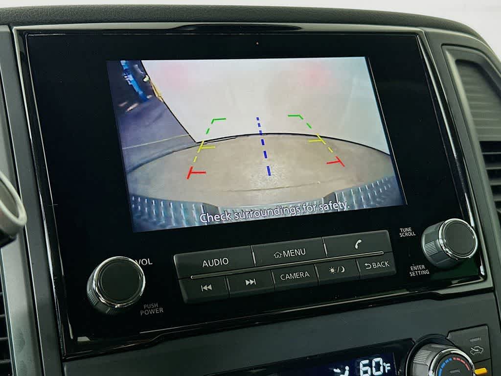 Nissan Titan SV 2024