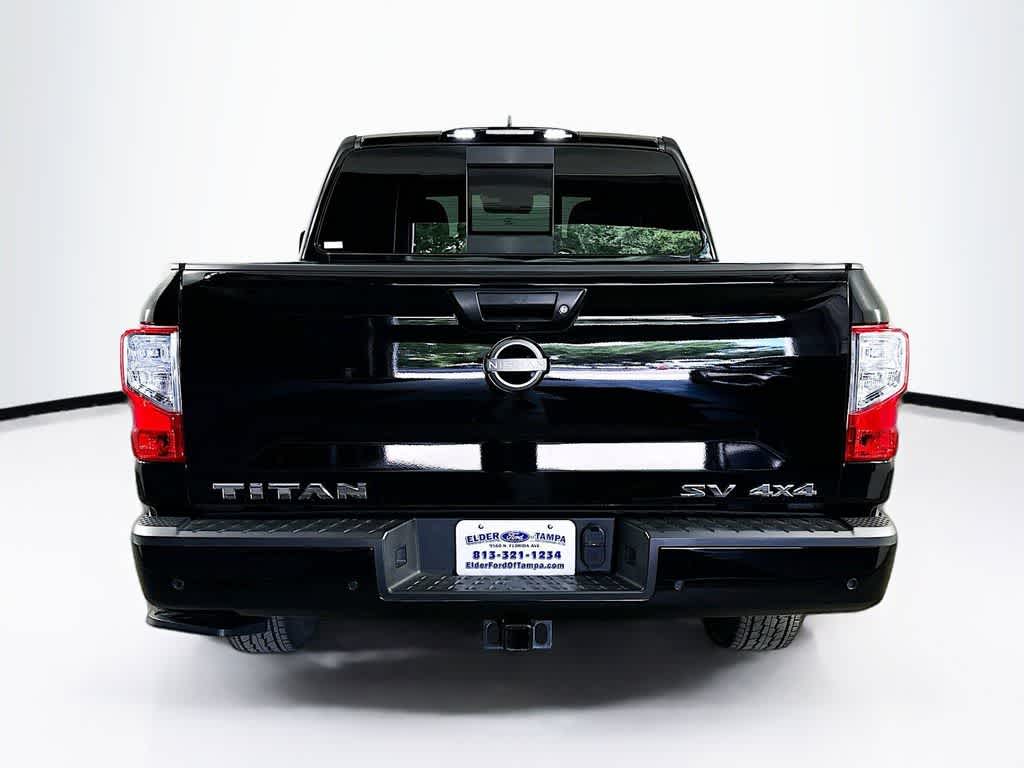 Nissan Titan SV 2024