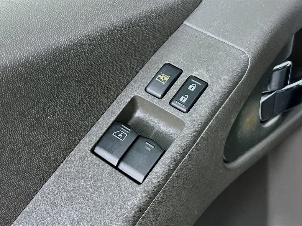 Nissan Frontier SE 2010