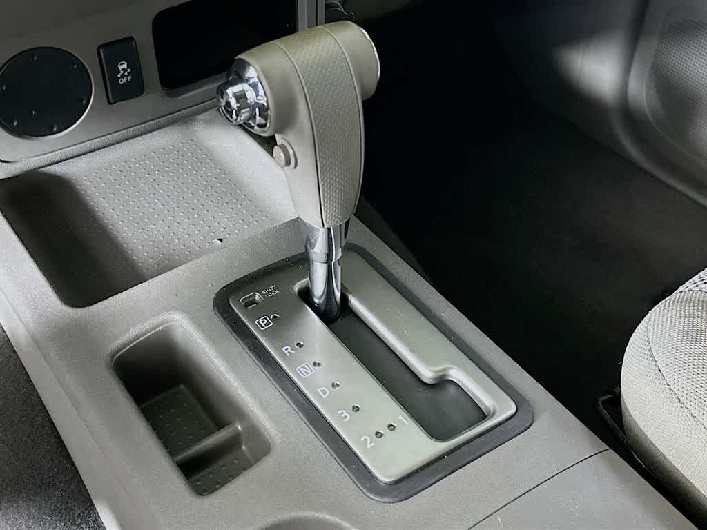 Nissan Frontier SV V6 2018