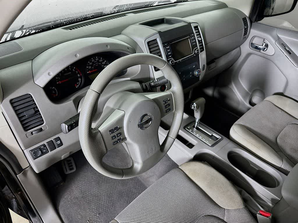 Nissan Frontier SV V6 2018