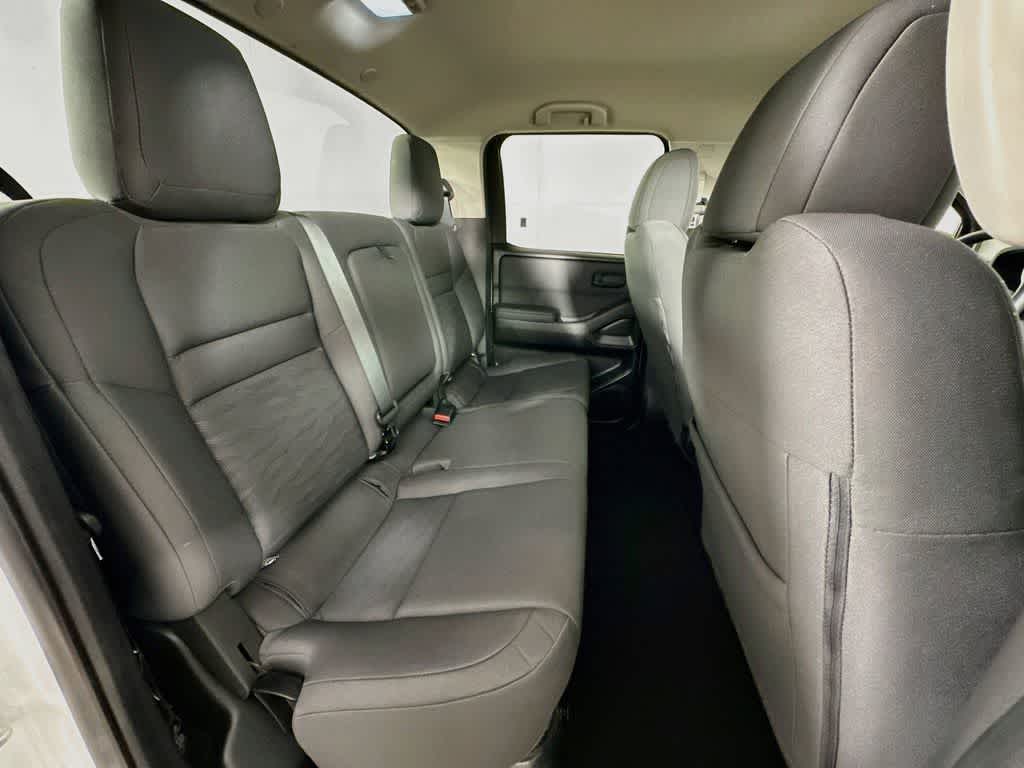 Nissan Frontier S 2022