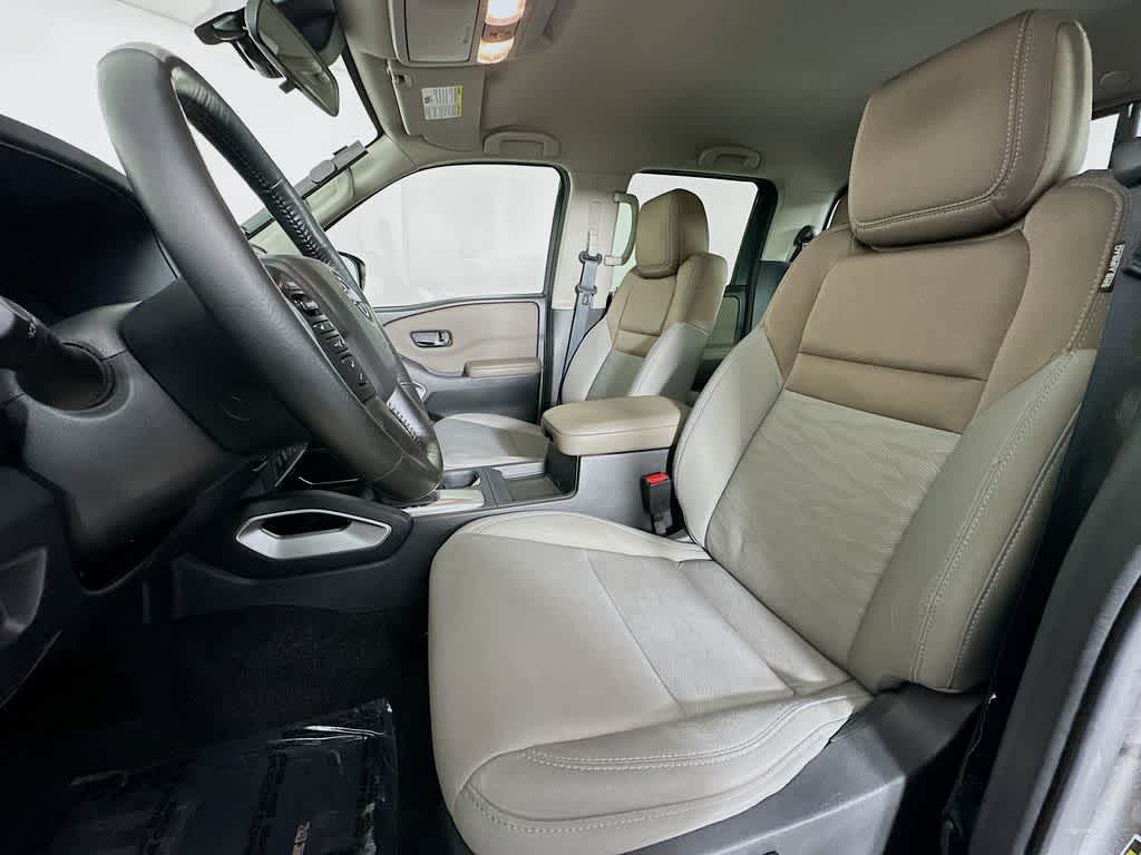 Nissan Frontier SV 2022