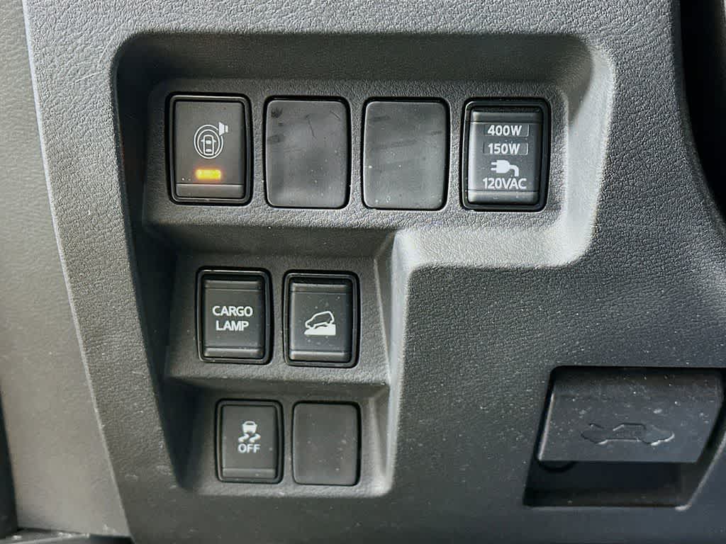 Nissan Frontier SV 2022