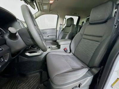 Nissan Frontier SV 2024