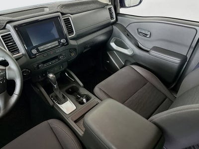 Nissan Frontier SV 2024