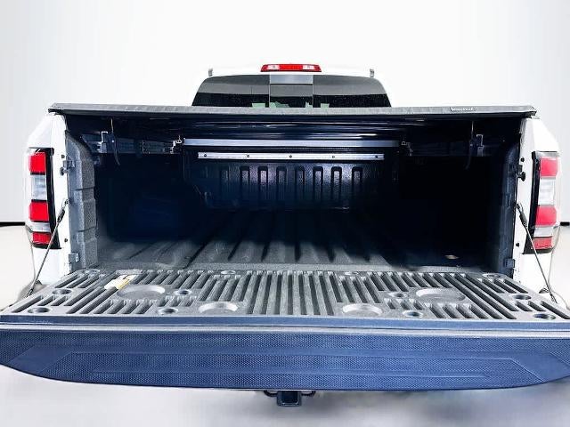 Nissan Frontier SV 2024