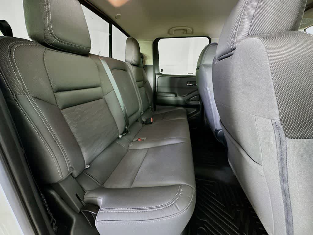 Nissan Frontier SV 2024