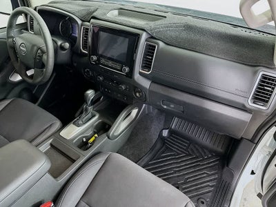 Nissan Frontier SV 2024